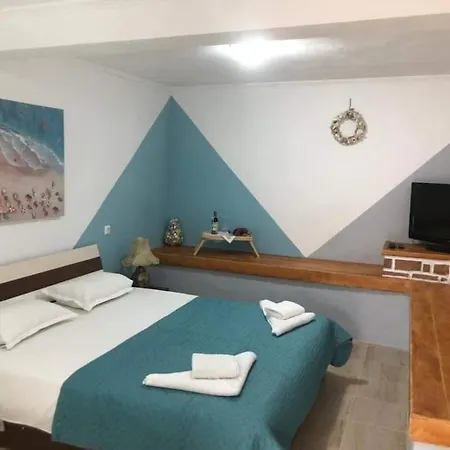 Islandtime Studio1 Holiday home *