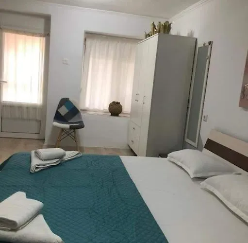 Islandtime Studio1 Prínos